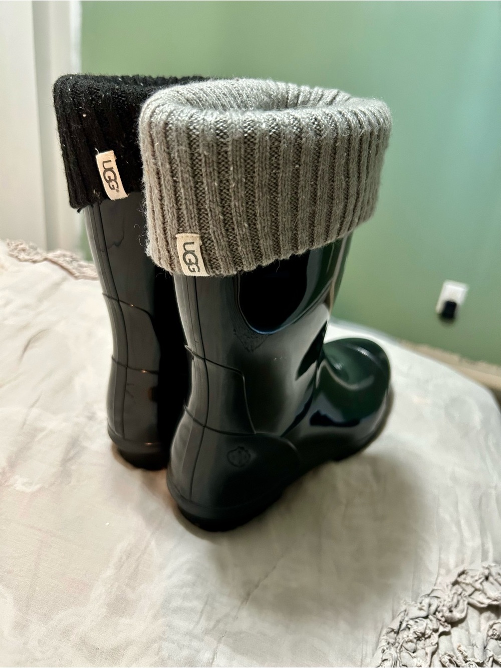 UGG Gloss Black Womens Rain Boots with Gray and Black Socks
